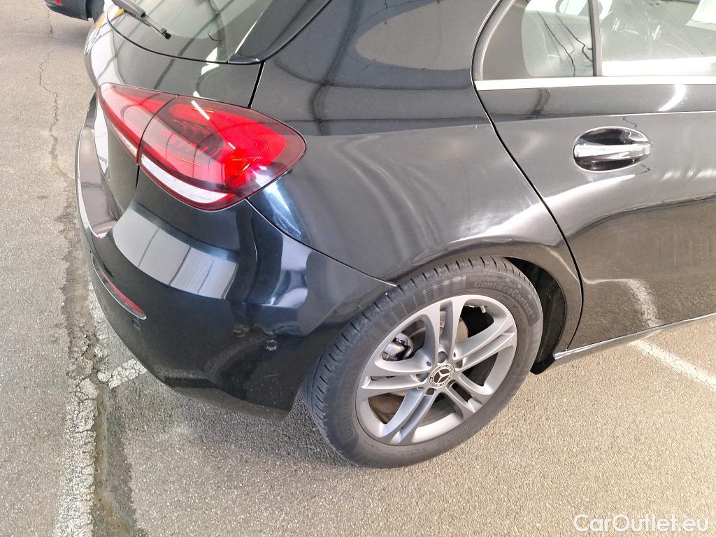  Mercedes  A-Klasse MERCEDES-BENZ Classe A Compact / 2018 / 5P / Berline A 180 d Business Line #35