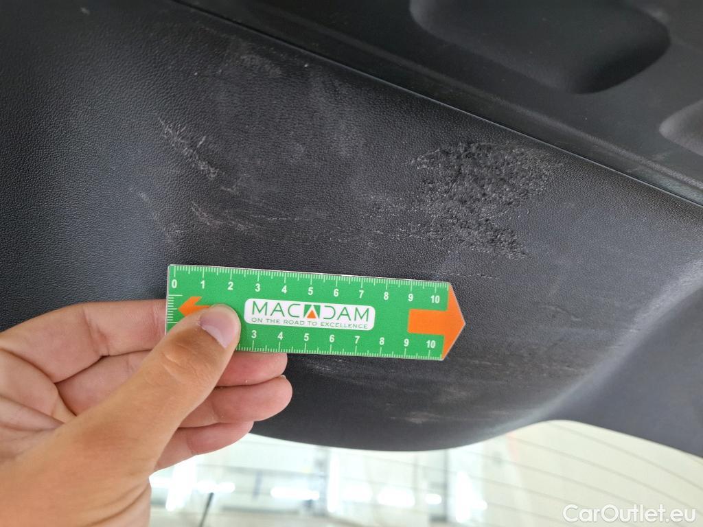  Citroen  C3  Société Feel 1.2 PureTech 80CV BVM5 E6d #19
