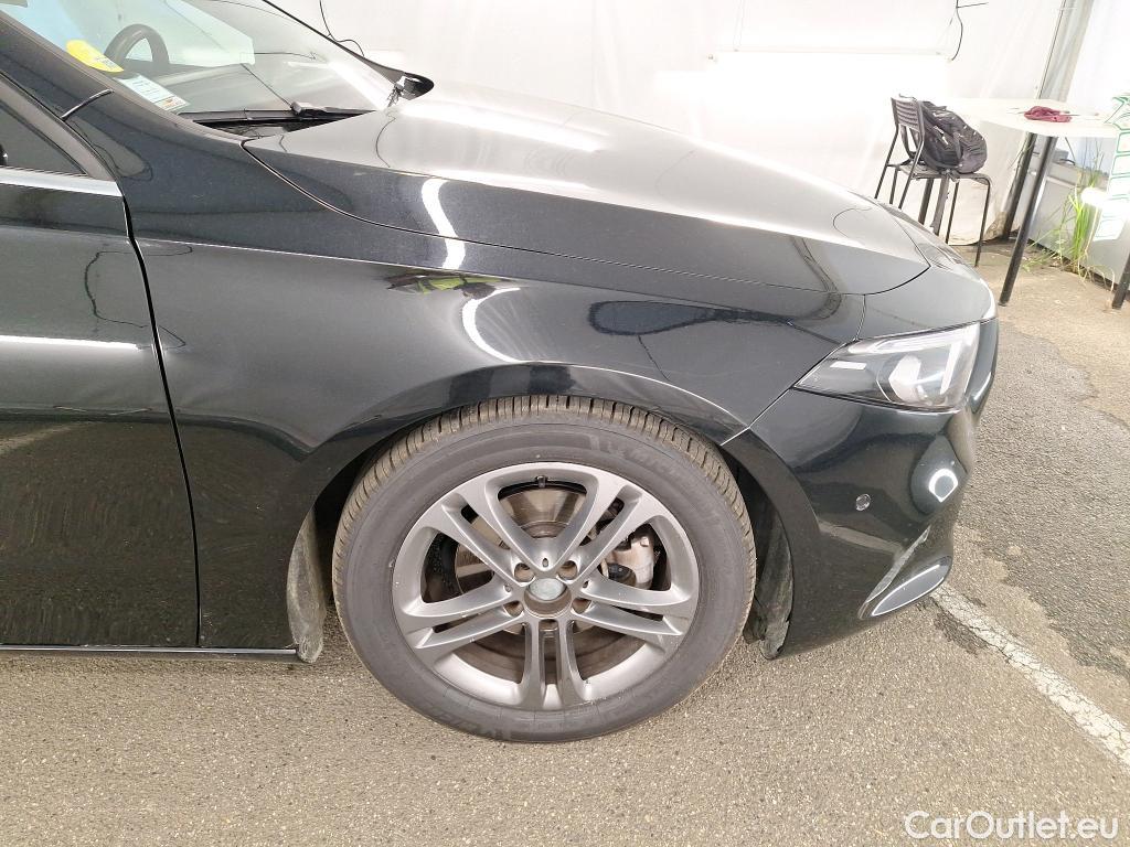  Mercedes  A-Klasse MERCEDES-BENZ Classe A Compact / 2018 / 5P / Berline A 180 d Business Line #17