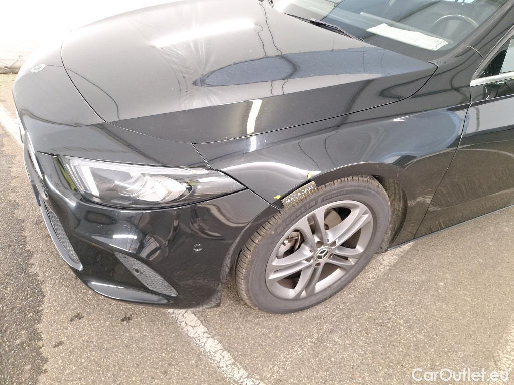 Mercedes  A-Klasse MERCEDES-BENZ Classe A Compact / 2018 / 5P / Berline A 180 d Business Line #38