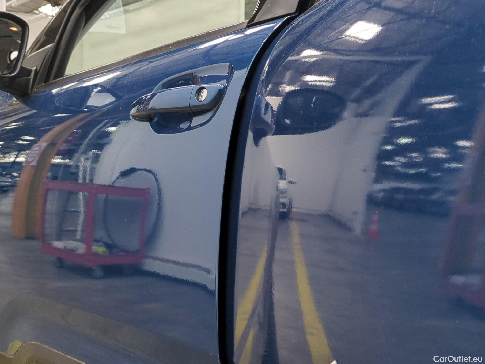  Citroen  C4 Cactus  Feel Business 1.2 PureTech 110CV BVM6 E6dT #9