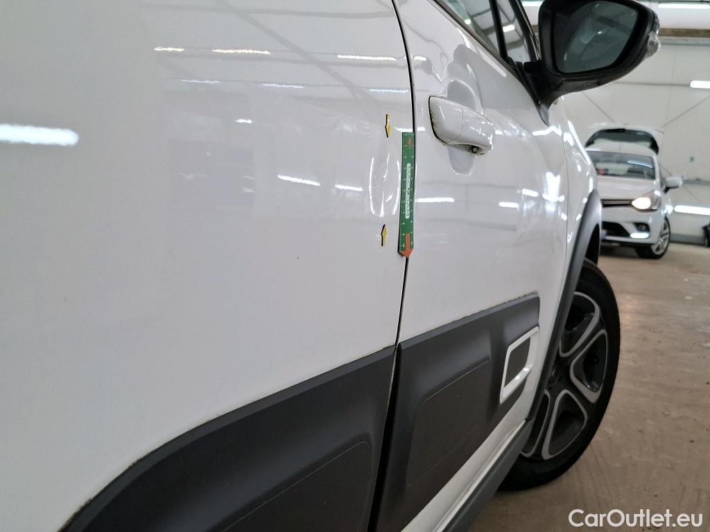  Citroen  C3  Société Feel 1.2 PureTech 80CV BVM5 E6d #2