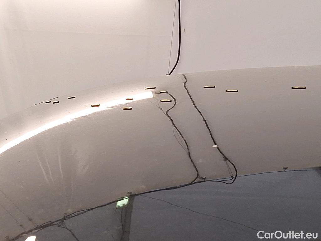  Citroen  C4  Berline Shine 1.2 PureTech 130CV BVA8 E6d #15