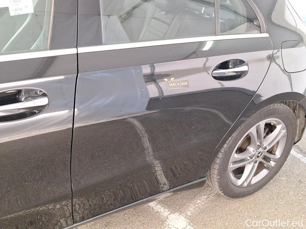  Mercedes  A-Klasse MERCEDES-BENZ Classe A Compact / 2018 / 5P / Berline A 180 d Business Line #40