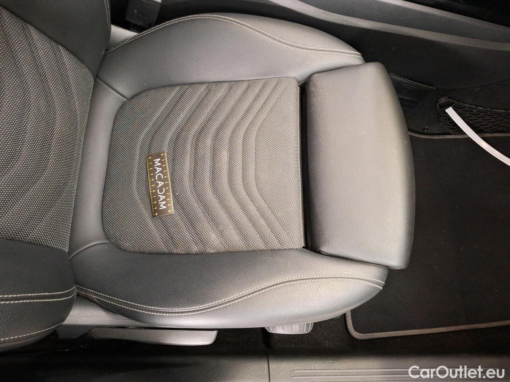  Mercedes  A-Klasse MERCEDES-BENZ Classe A Compact / 2018 / 5P / Berline A 180 d Business Line #31