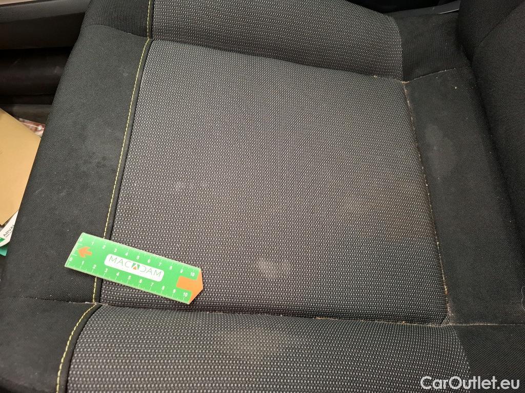  Citroen  C3  Société Feel 1.2 PureTech 80CV BVM5 E6d #27