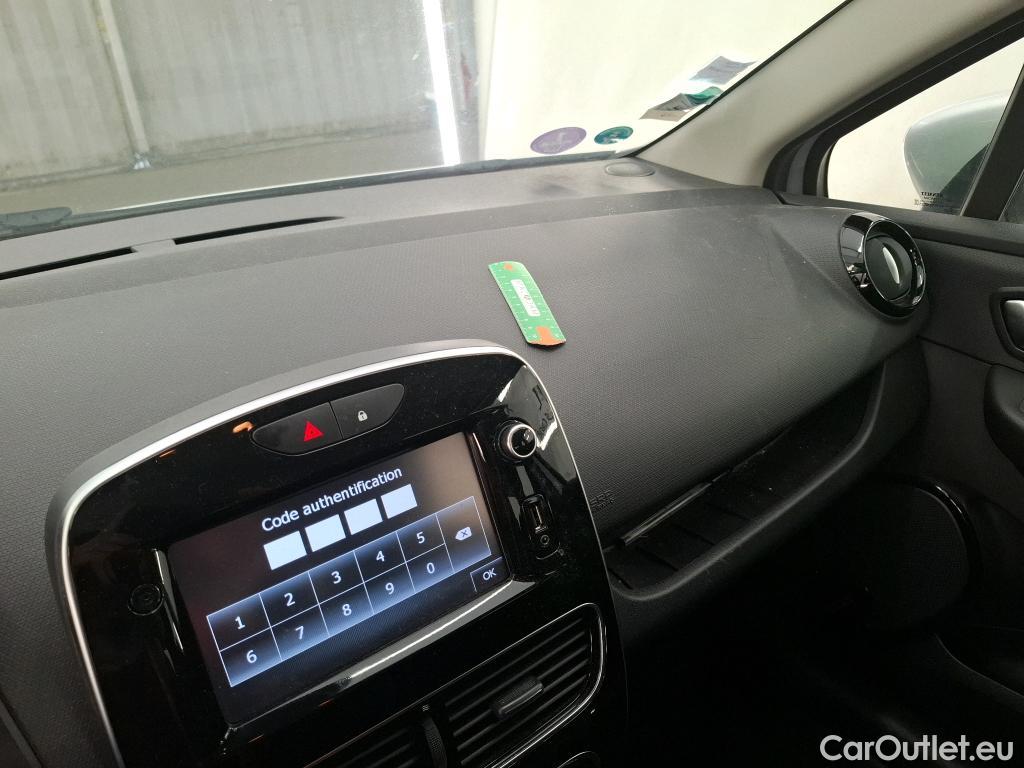  Renault  Clio  IV Business 0.9 TCe 90CV BVM5 E6 #3