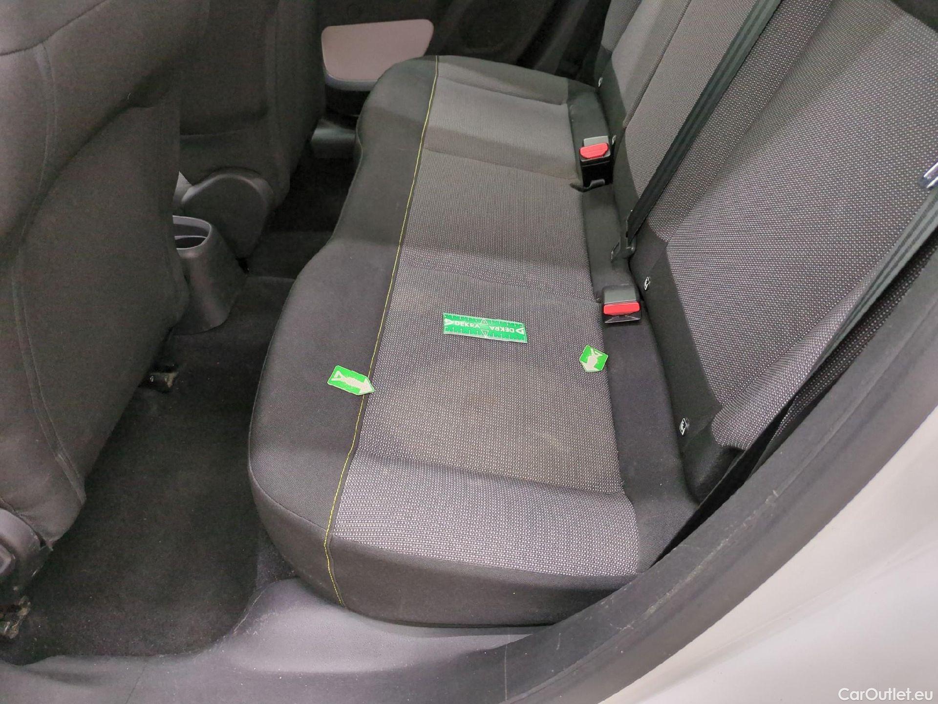  Citroen  C3 CITROEN  5p Berline BlueHDi 75 S&S BVM Feel Business #3