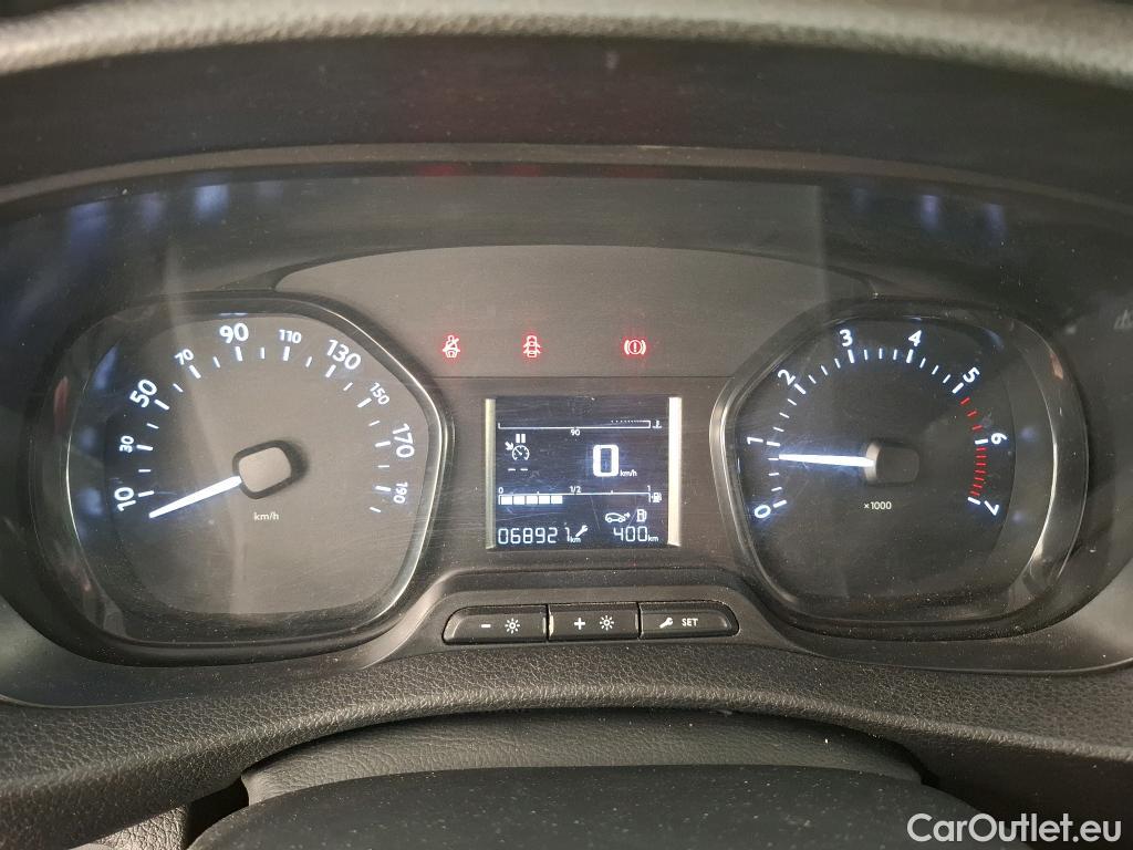  Citroen  Jumpy CITROEN  / 2016 / 4P / Fourgon tôlé M BlueHDi 120 S&S BVM6 #16