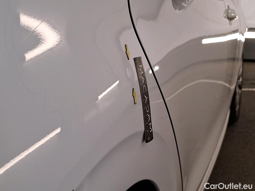  Peugeot  208  Affaire Premium Pack 1.5 HDi 100CV BVM5 E6dT #35