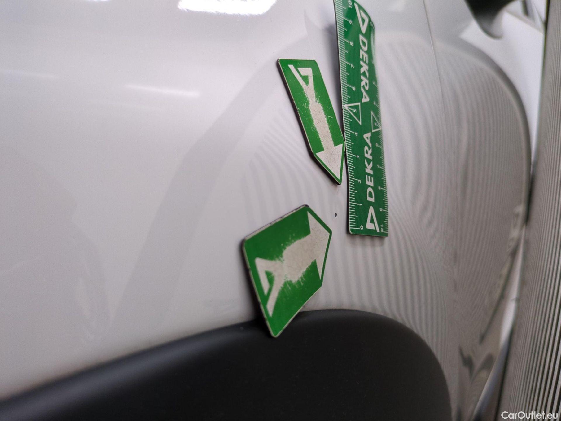  Citroen  C3 CITROEN  5p Berline BlueHDi 75 S&S BVM Feel Business #15
