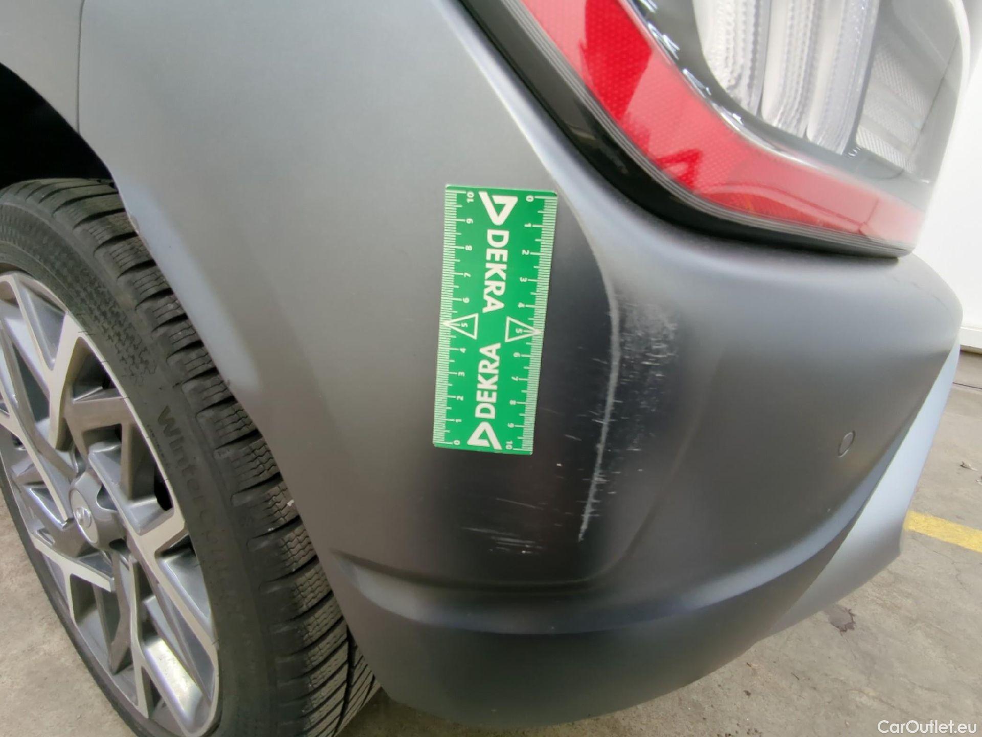  Hyundai  Konna Kona Creative Hybrid 2WD 1.6 GDI 140CV BVA6 E6d #43