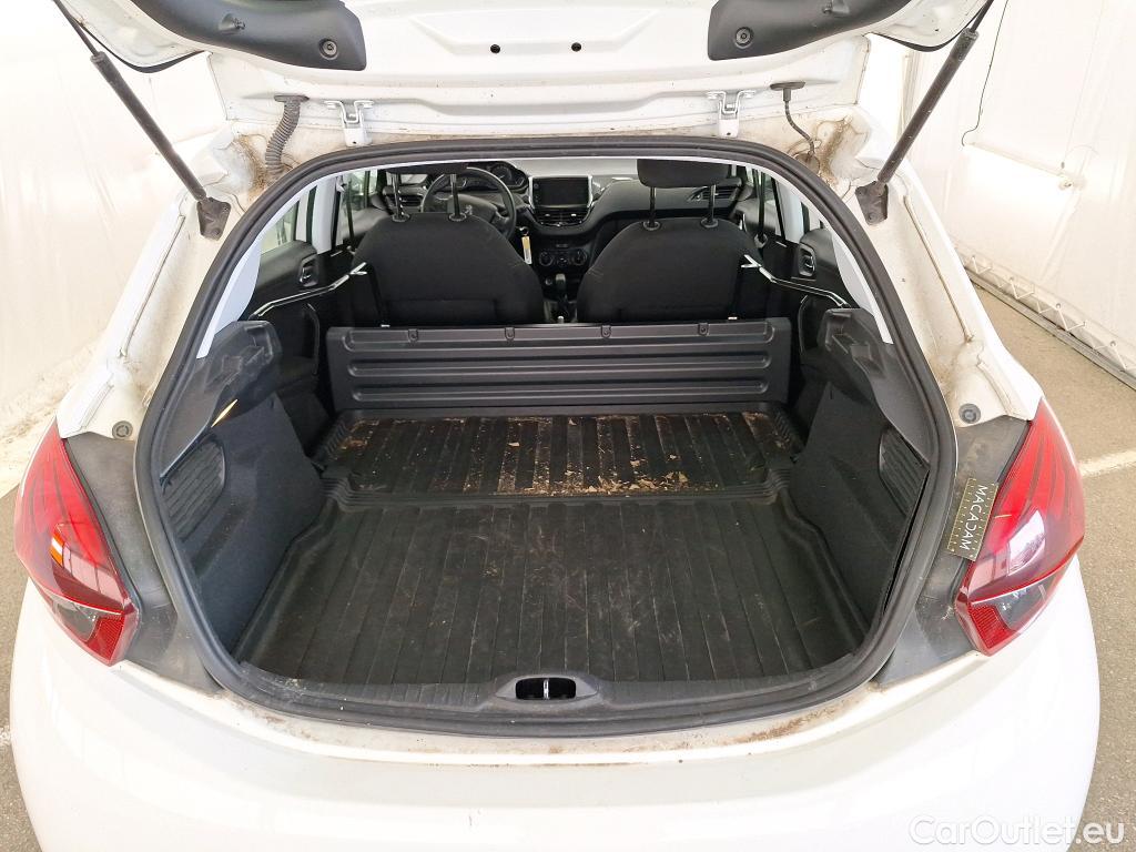  Peugeot  208  Affaire Premium Pack 1.5 HDi 100CV BVM5 E6dT #50