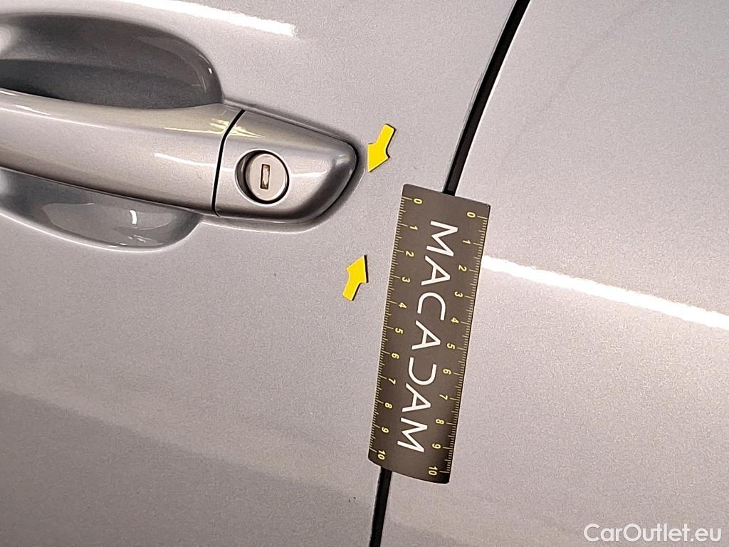  Peugeot  3008  Hybrid 225 Allure 1.6 Plug-In 225CV BVA8 E6d #56
