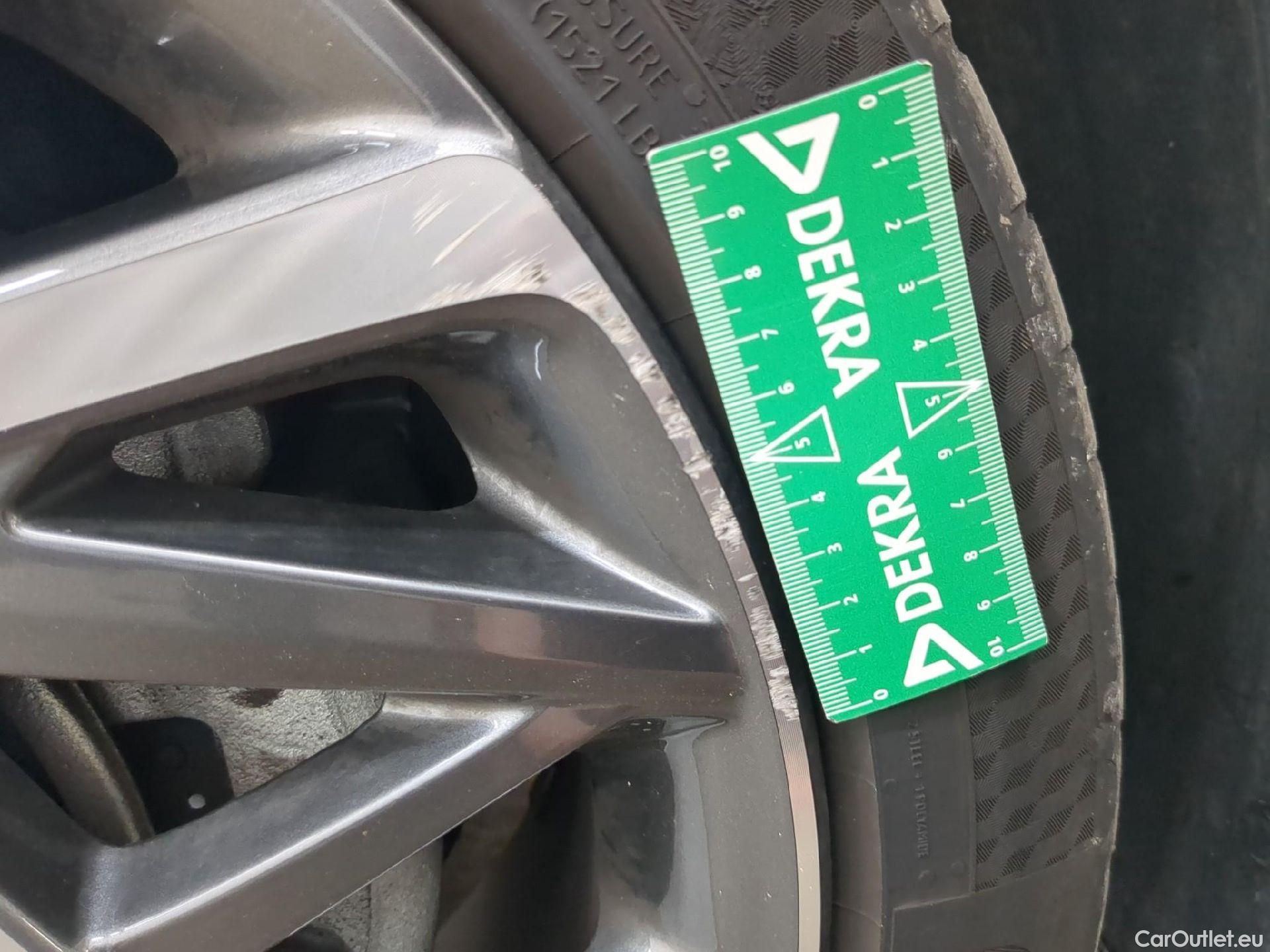  Hyundai  Konna Kona Creative Hybrid 2WD 1.6 GDI 140CV BVA6 E6d #23