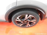  Toyota  C-HR I 2020 C-HR 2.0h More Business e-cvt Automatic Hybrid  39 #20