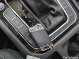  Volkswagen  Passat VARIANT 2.0 TDI SCR DSG  12 #22
