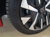  Peugeot  208 PURETECH 75  12 #32