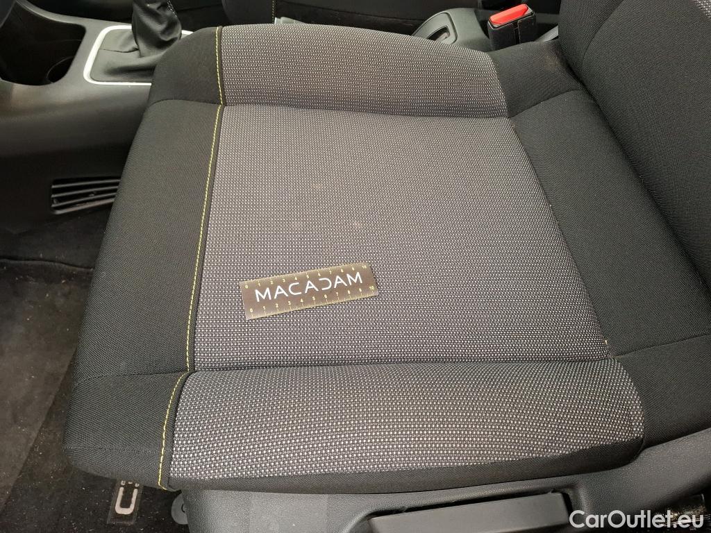  Citroen  C3  Shine Business 1.2 PureTech 110CV BVM6 E6d #17