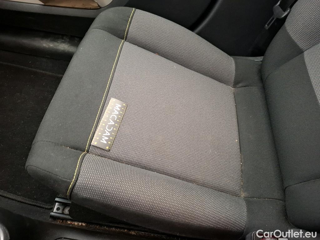  Citroen  C3  Shine Business 1.2 PureTech 110CV BVM6 E6d #16