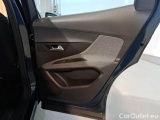  Peugeot  3008 PEUGEOT  / 2020 / 5P / SUV BLUEHDI 130 EAT8 SeS ACTIVE BUSINESS #123