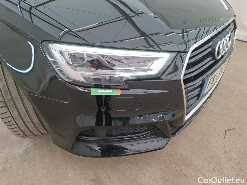  Audi  A3  Berline 35 TFSI design 1.5 TFSI 150CV BVM6 E6dT #1