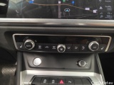  Audi  Q3 Audi  35 TDI S tronic S line Business Edition 5d #40