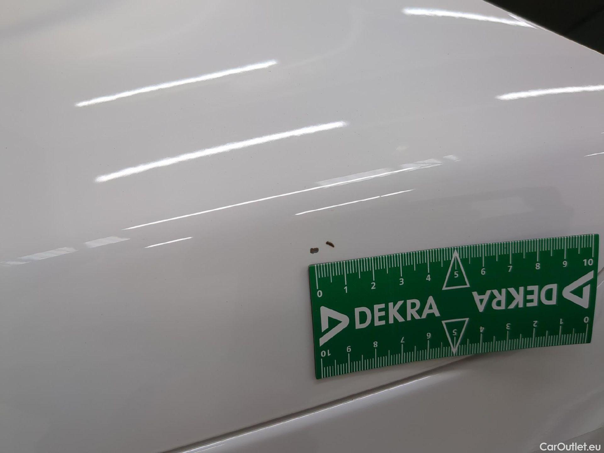  Citroen  C3  Société Feel Nav 1.2 PureTech 80CV BVM5 E6 #20