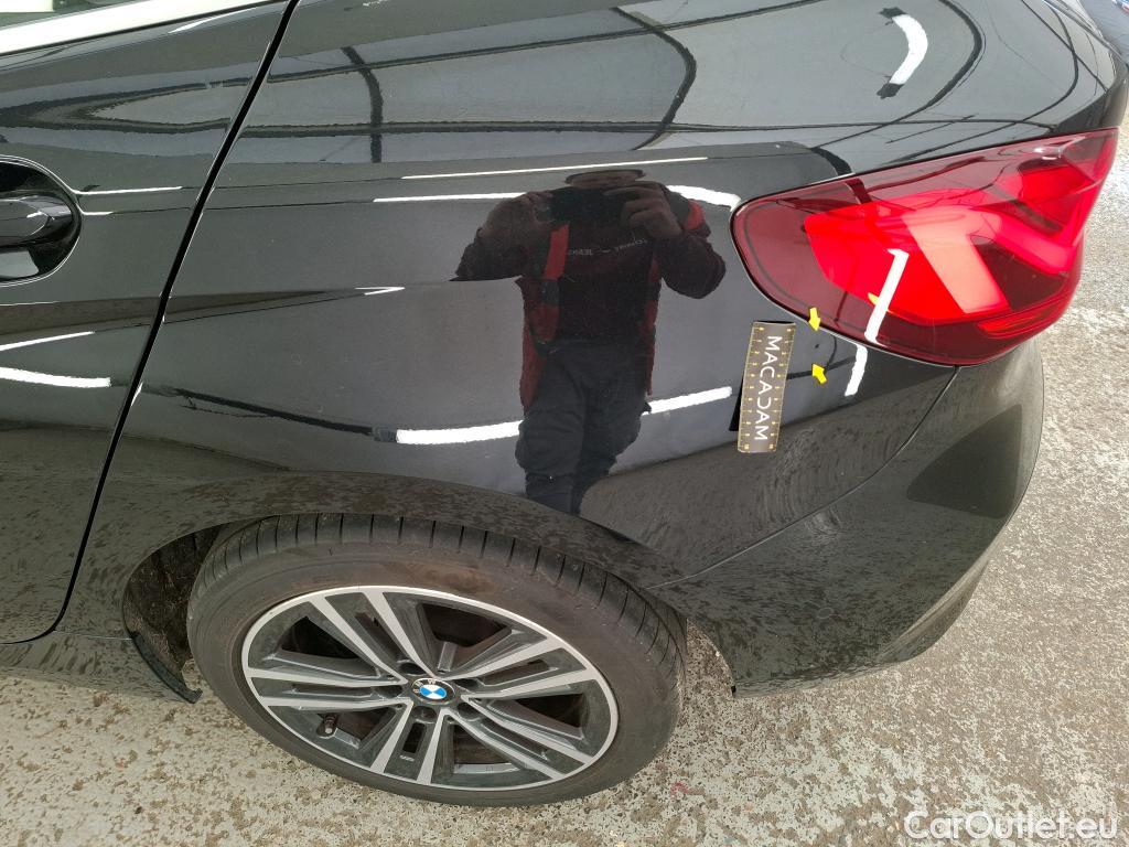  Bmw  Serie 1 BMW Série 1 / 2019 / 5P / Berline 116i Business Design #1