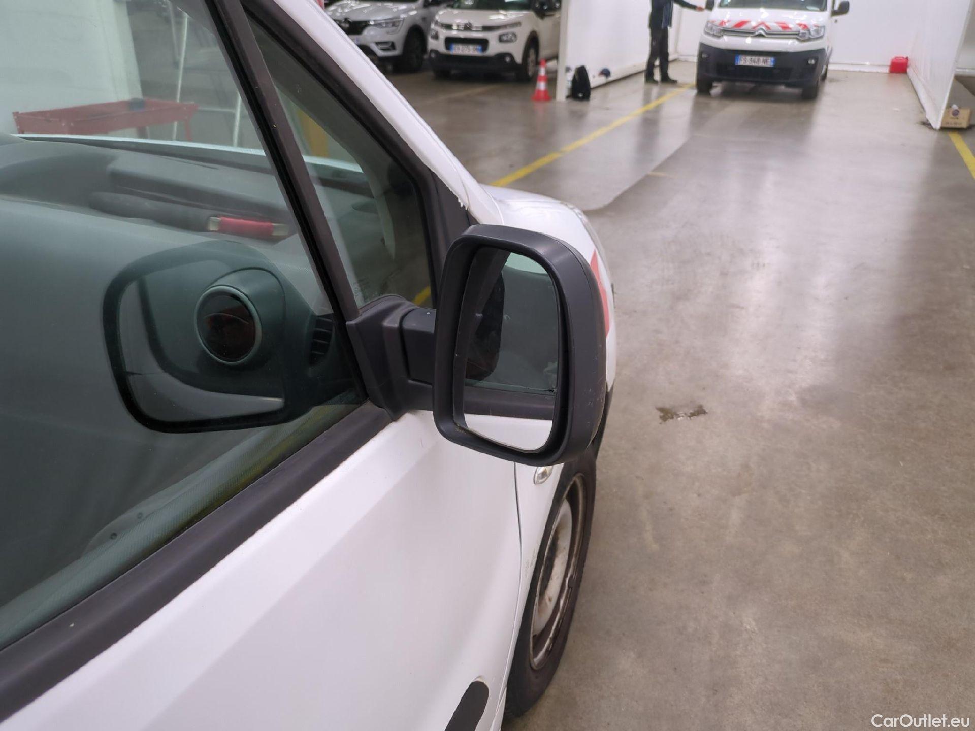  Citroen  Berlingo  Fourgon Club L1 (Court) 1.6 BlueHDi 100CV BVM5 E6 #27