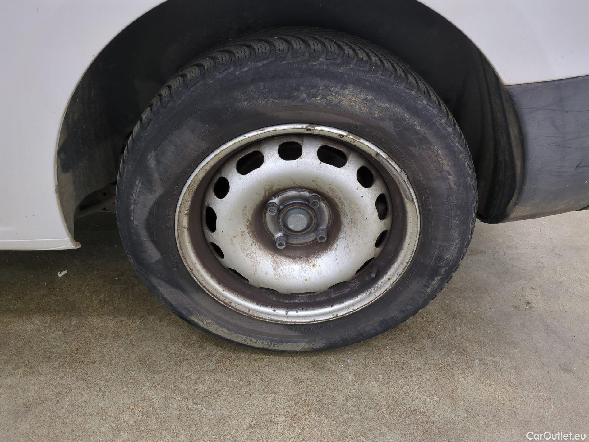 Citroen  Berlingo  Fourgon Club L1 (Court) 1.6 BlueHDi 100CV BVM5 E6 #4