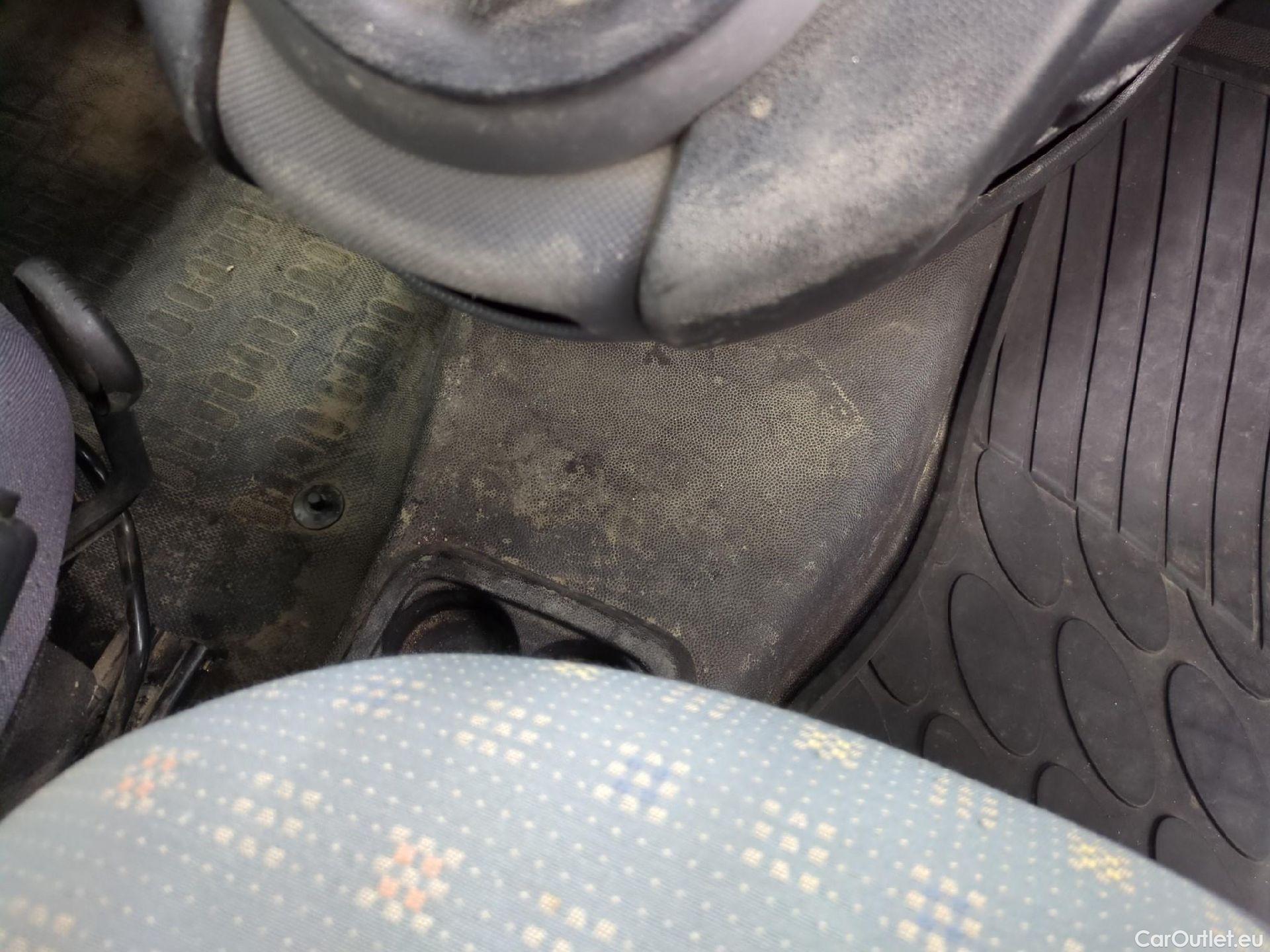  Citroen  Berlingo  Fourgon Club L1 (Court) 1.6 BlueHDi 100CV BVM5 E6 #23
