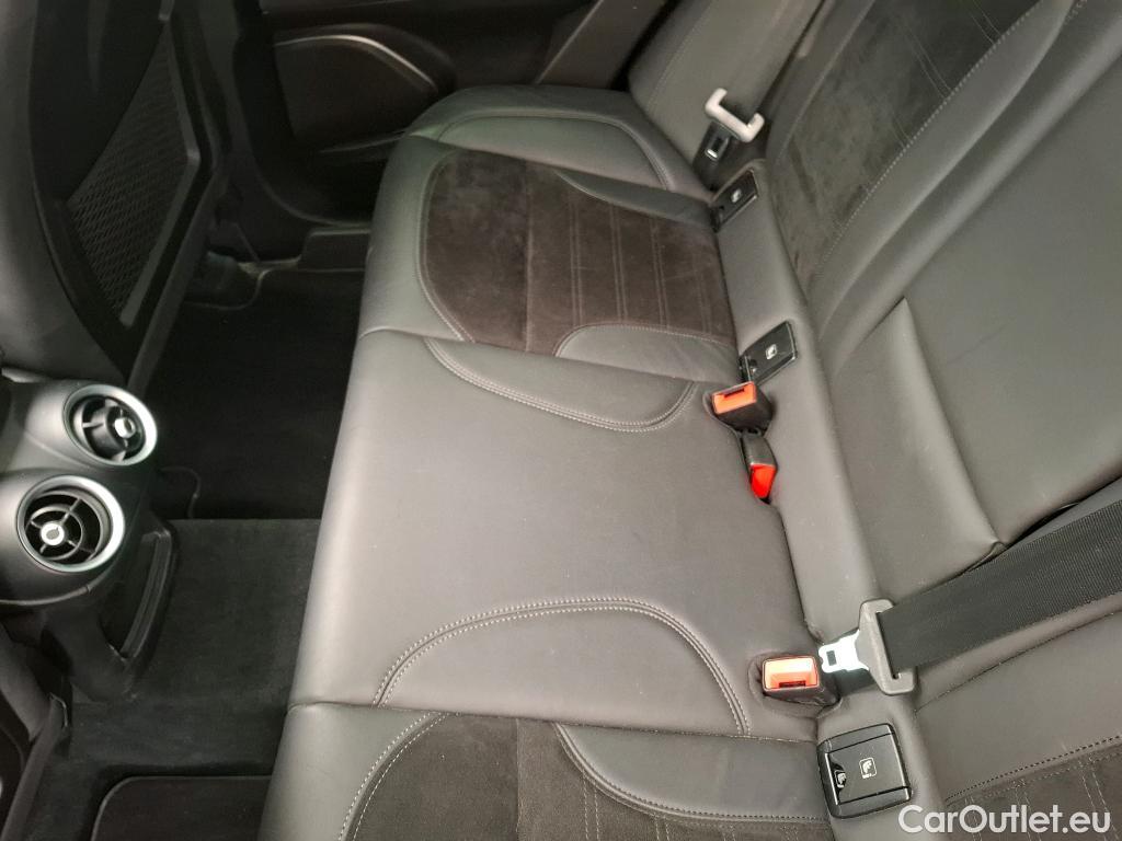  Alfa Romeo   STELVIO ALFA ROMEO / 2017 / 5P / SUV 2.2 Diesel 210ch AT8 Q4 Veloce Ti #44
