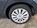  Nissan  Micra NISSAN  / 2016 / 5P / BERLINA IG¿T 92 ACENTA #64