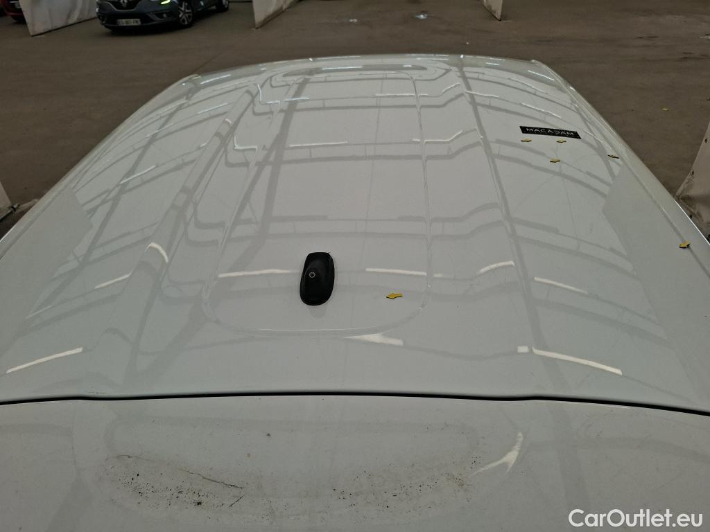  Citroen  C3 CITROEN  / 2016 / 5P / Berline PureTech 82 S&S BVM Feel Business #1