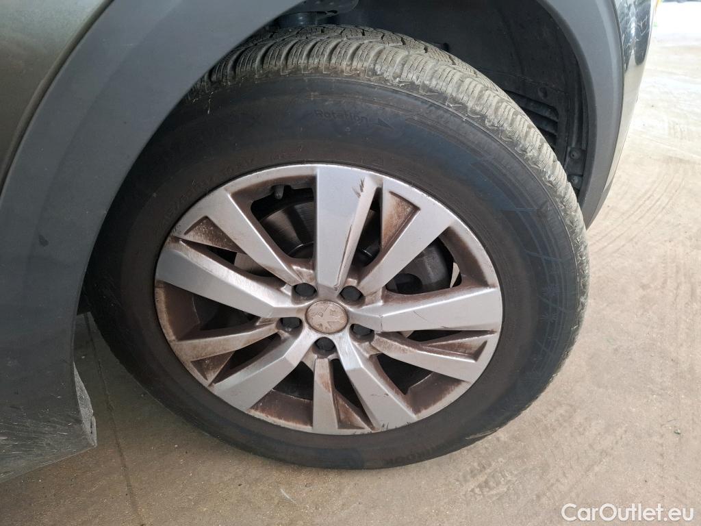  Peugeot  3008  Active Business 1.5 HDi 130CV BVA8 E6d #17