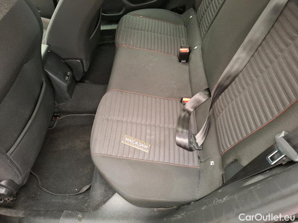  Peugeot  2008  Active Pack 1.2 PureTech 130CV BVA8 E6d #25