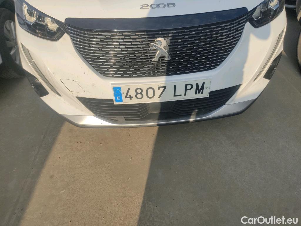  Peugeot  2008  Allure Pack 1.2 PureTech 130CV E6d #7