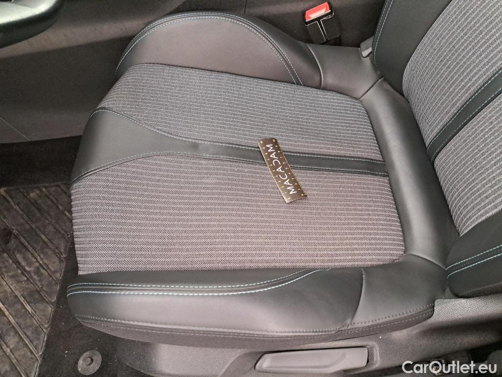  Peugeot  3008  Allure Pack 1.5 HDi 130CV BVA8 E6d #8
