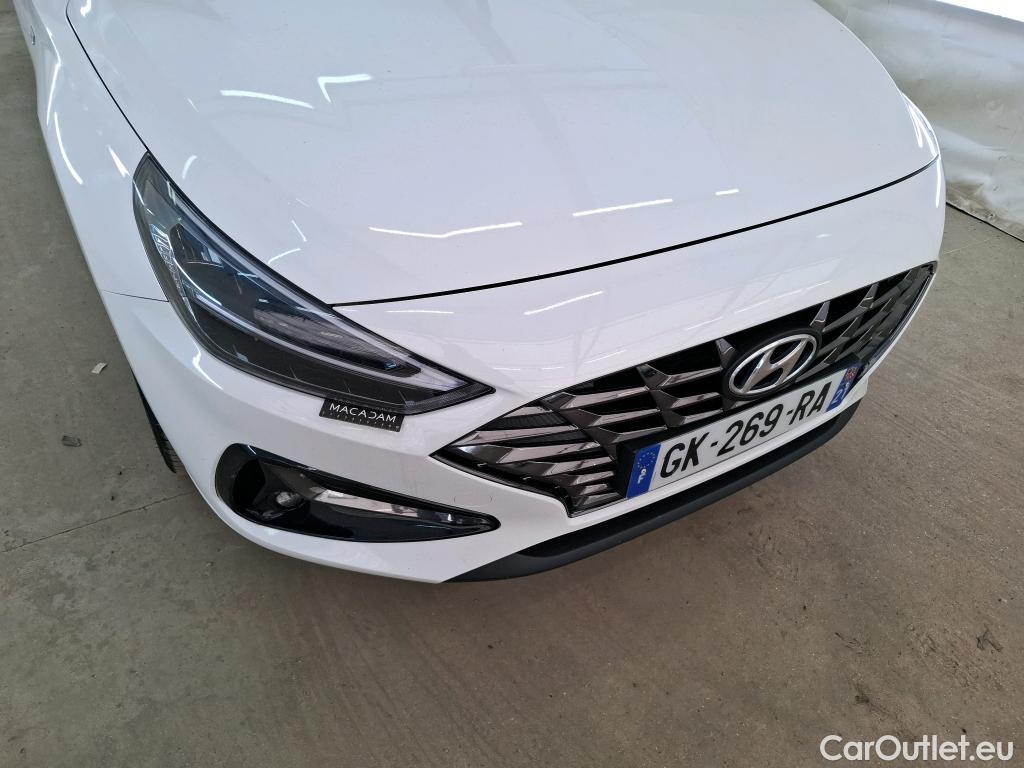  Hyundai  i30 HYUNDAI  Sport Wagon / 2020 / 5P / Break 1.0 T-GDI 120 MHEV I-MT CREATIVE SW #10