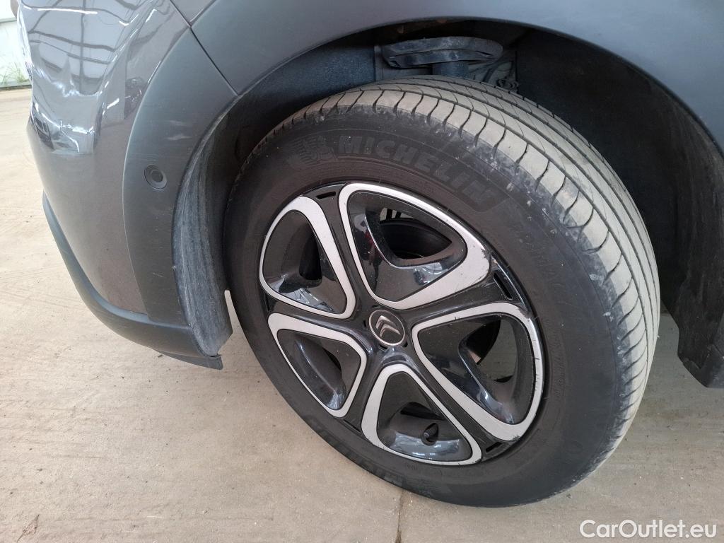  Citroen  C3  Shine Business 1.2 PureTech 110CV BVM6 E6d #4