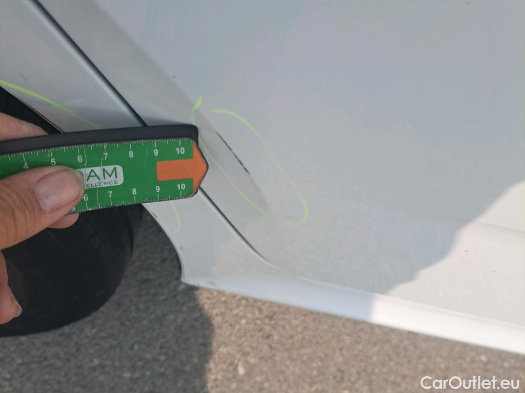  Skoda  KAMIQ SKODA  1.0 TSI 81kW (110CV) DSG Ambition (CX) #18