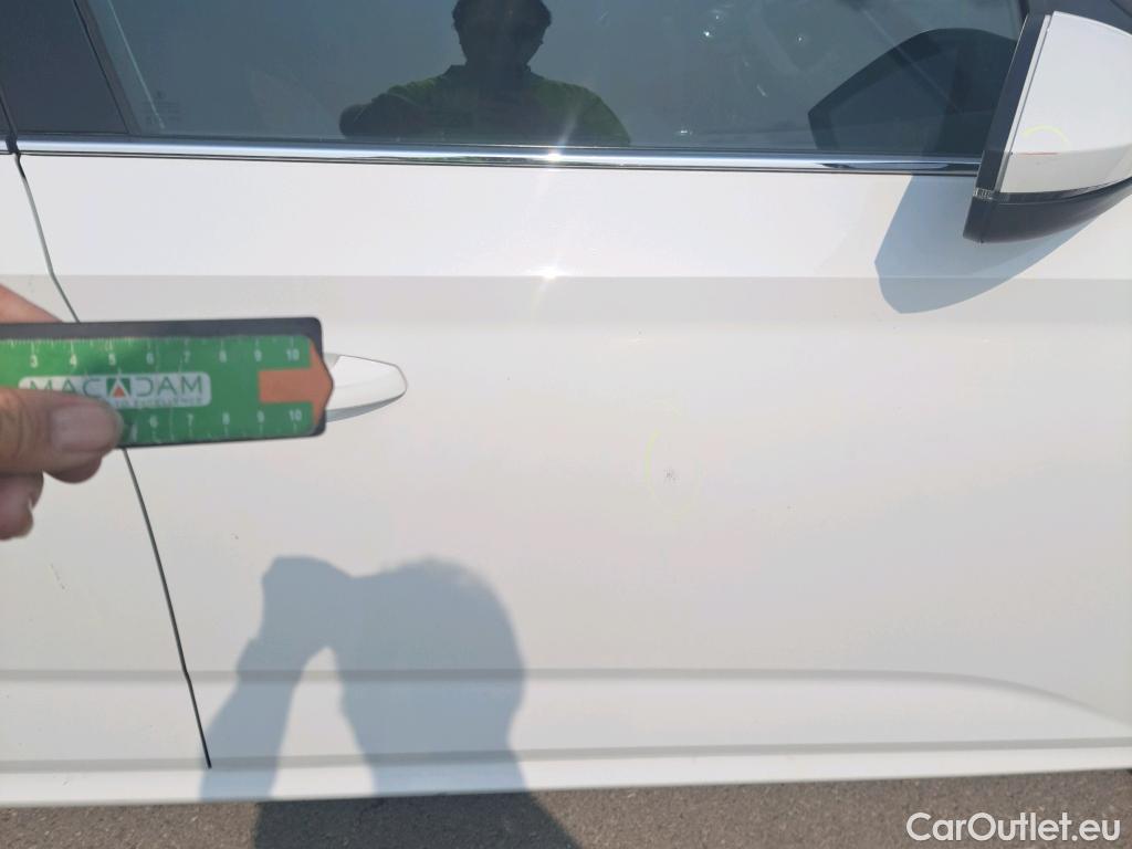 Skoda  KAMIQ SKODA  1.0 TSI 81kW (110CV) DSG Ambition (CX) #14