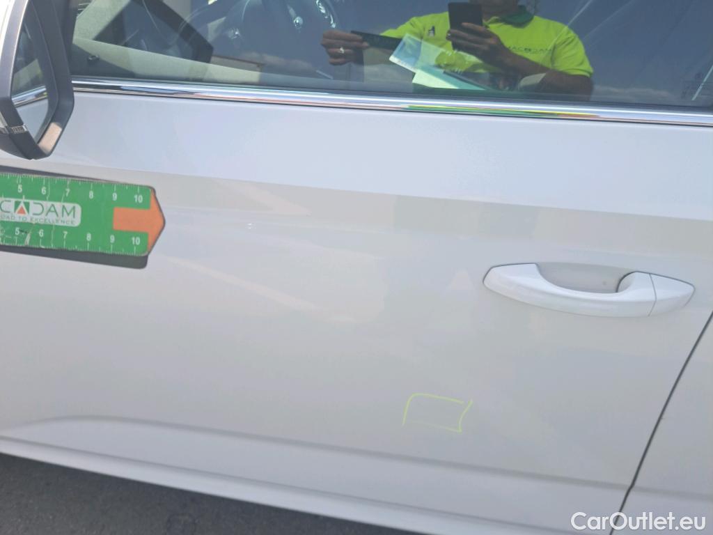  Skoda  KAMIQ SKODA  1.0 TSI 81kW (110CV) DSG Ambition (CX) #1