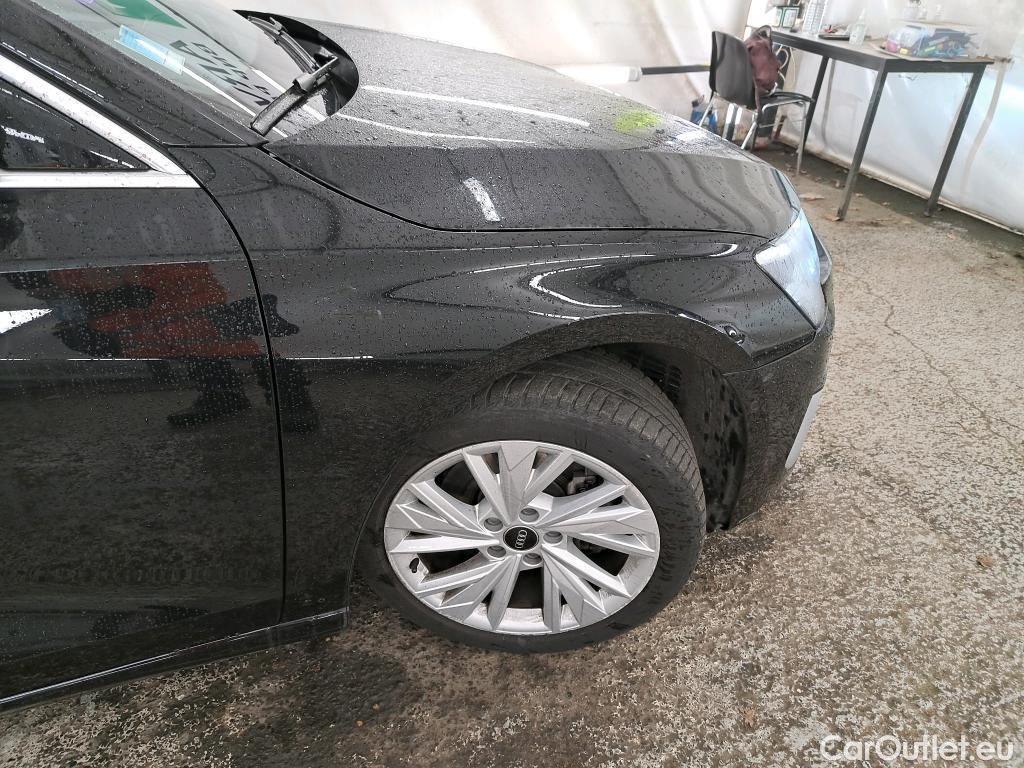  Audi  A3 AUDI  Sportback / 2020 / 5P / Berline 40 TFSI e 204 S Tronic Design Luxe #16