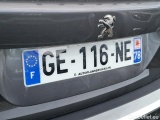  Peugeot  2008 PURETECH 130 S&S EAT8 ALLURE  32 #4