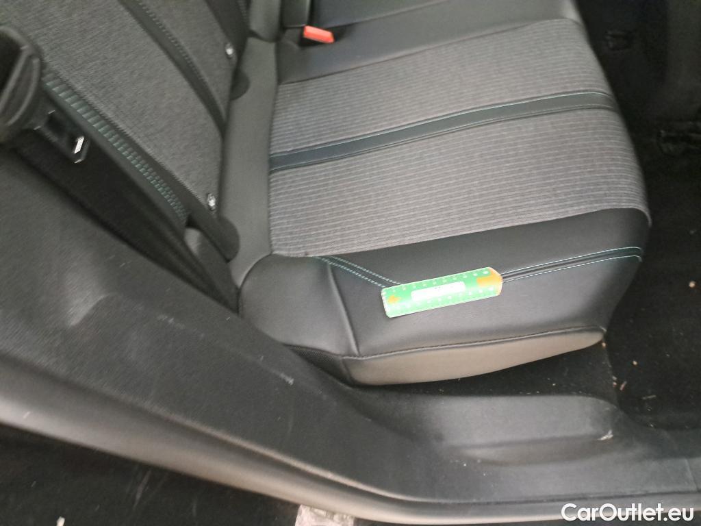  Peugeot  3008  II Allure Pack 1.5 HDi 130CV BVA8 E6d #14