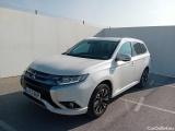  Mitsubishi  Outlander MITSUBISHI  5p 3G todoterreno 2.0 PHEV Kaiteki Auto 4WD 
