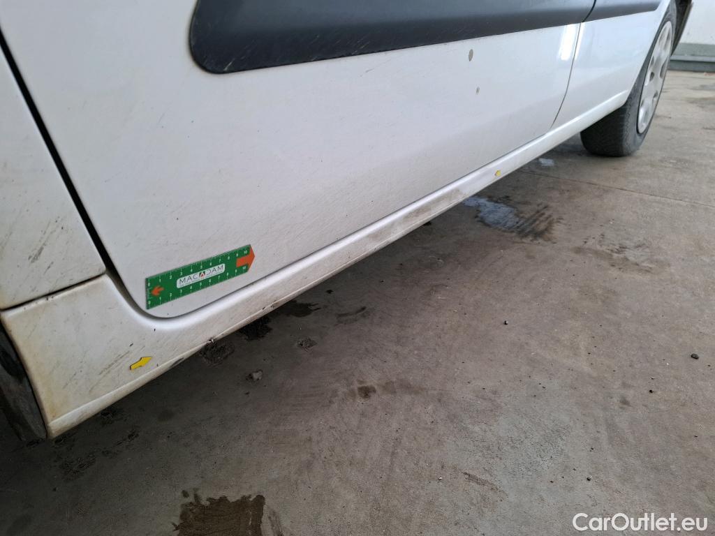  Peugeot  Partner  L1 Premium Pack 1.6 HDi 100CV BVM5 E6 #4