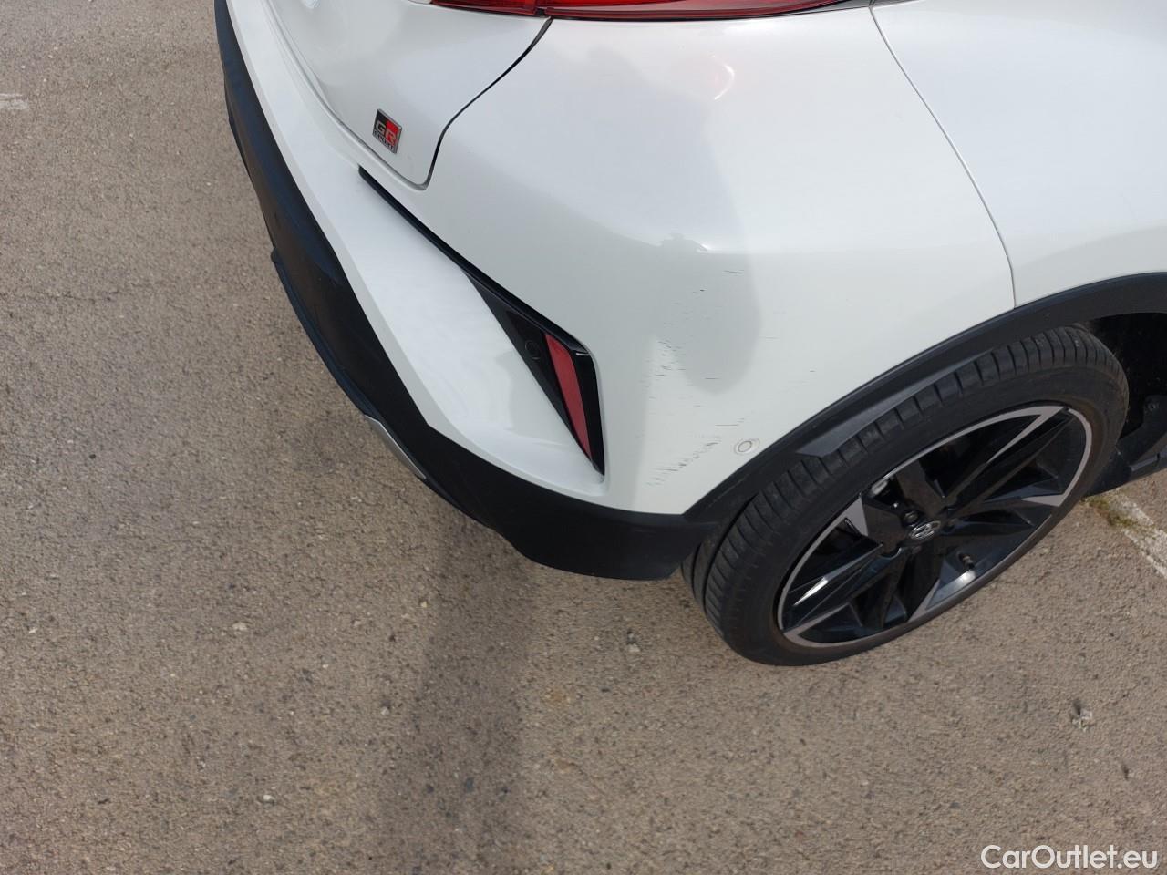 Toyota  C-HR TOYOTA  / 2019 / 5P / todoterreno 2.0 180H GR Sport #25